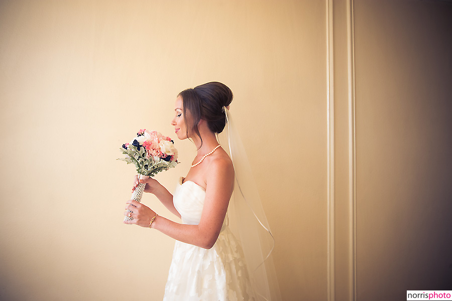 bride with pink bouquet